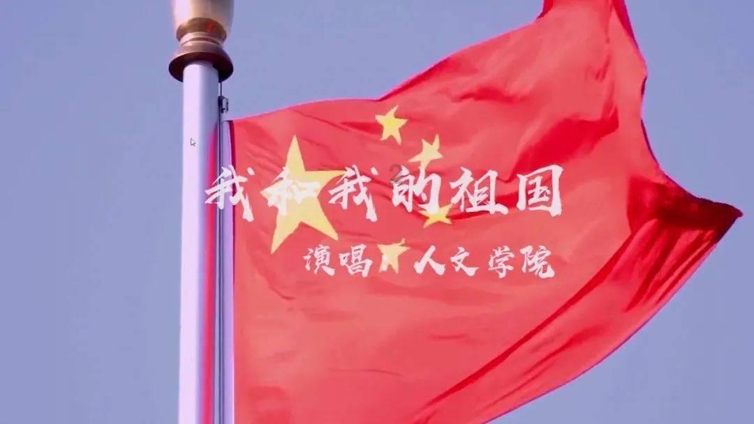 琳娜整理房间